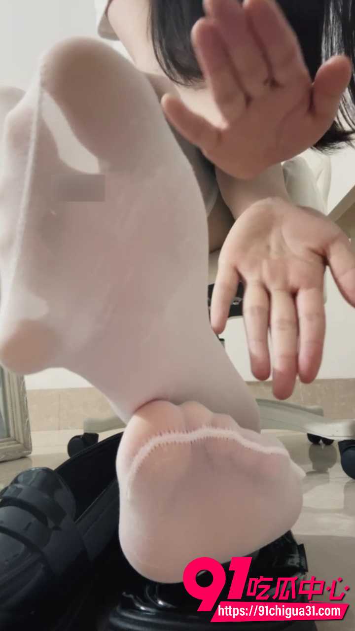 套路直播JK制服少女敢敢6