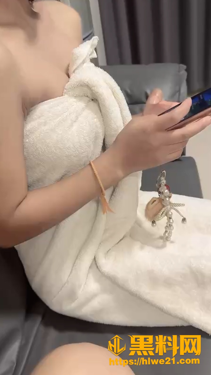 原创 乱伦博主 出差包夜小妹后续 时隔两天还是想操 呻吟的骚样子让我沉迷
