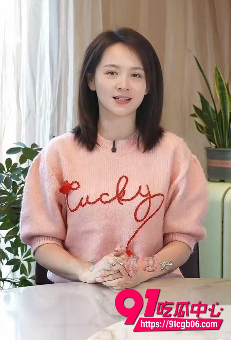 极品古装女神邓莎，富豪老公路行人设塌房10
