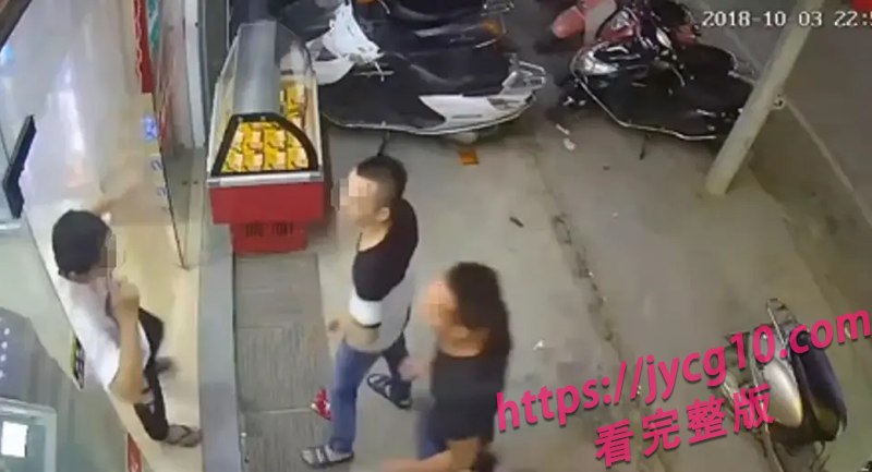 男子被派出所所长堂侄殴打致瘫后身亡 仅判刑一年？