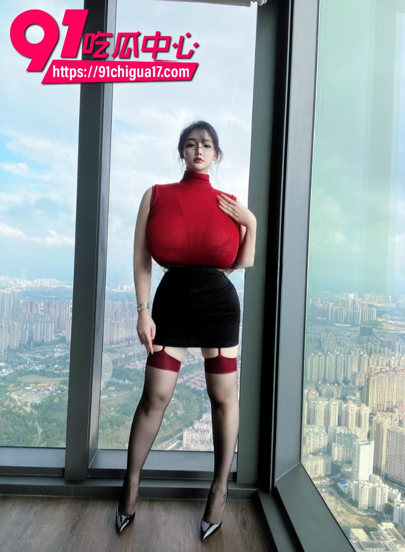 微密圈巨乳女王波波安吖定制福利7 微密圈巨乳女王波波安吖定制福利7