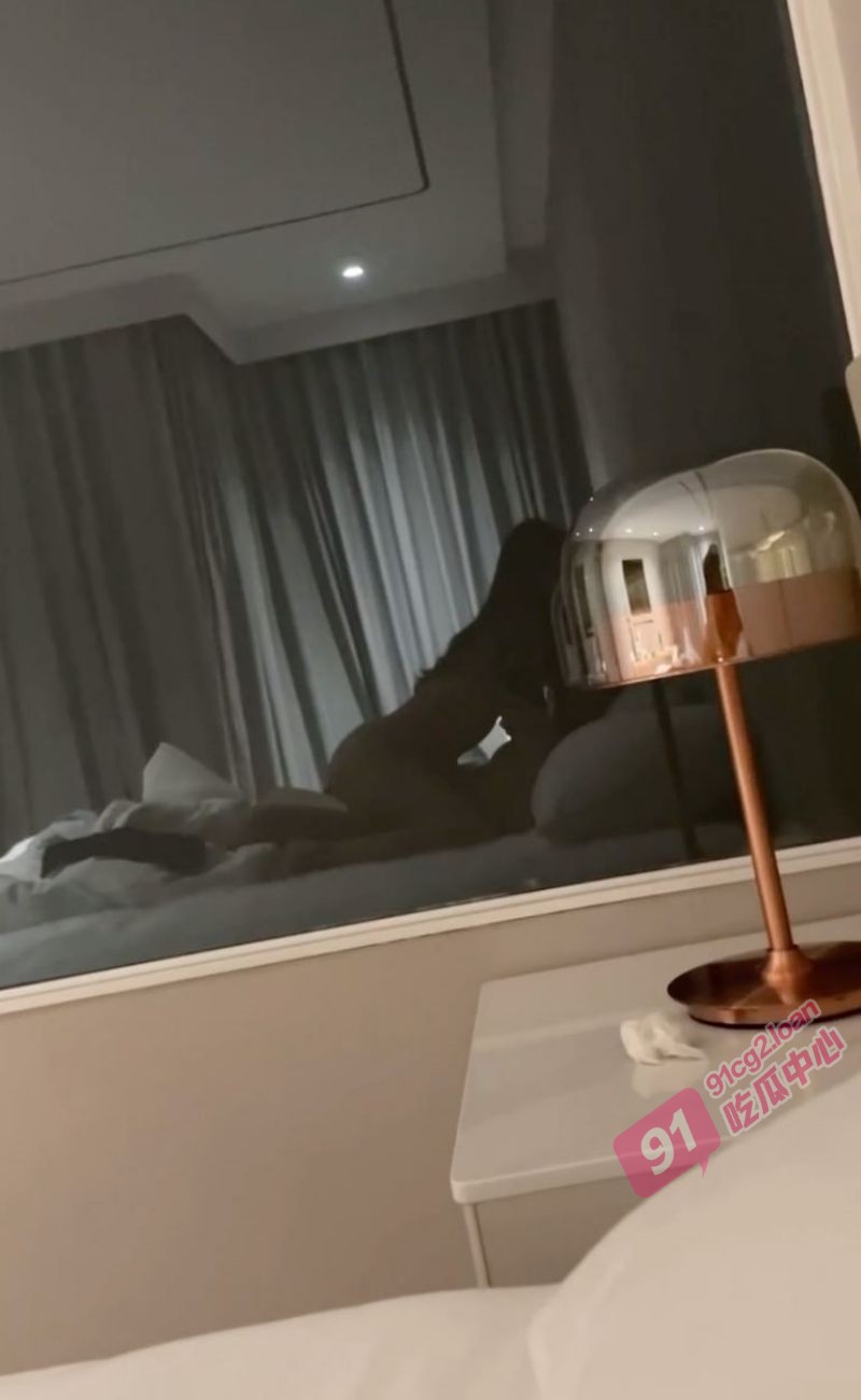 瓜友投稿～天津酒吧女销售李心妤 为了让客户订台主动献身客户 怼脸实拍曝光！