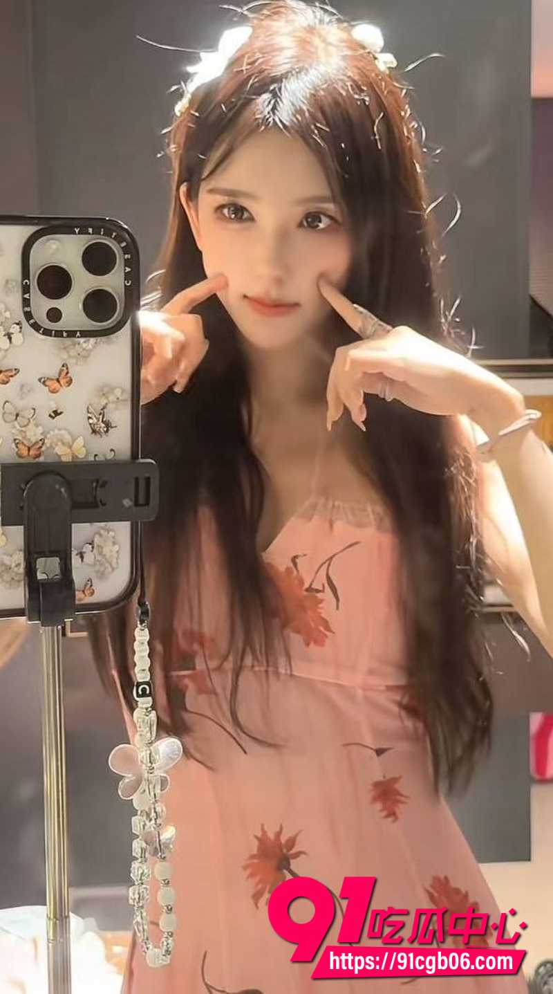 电竞女神 Rita 爆火AI脱衣系列 3