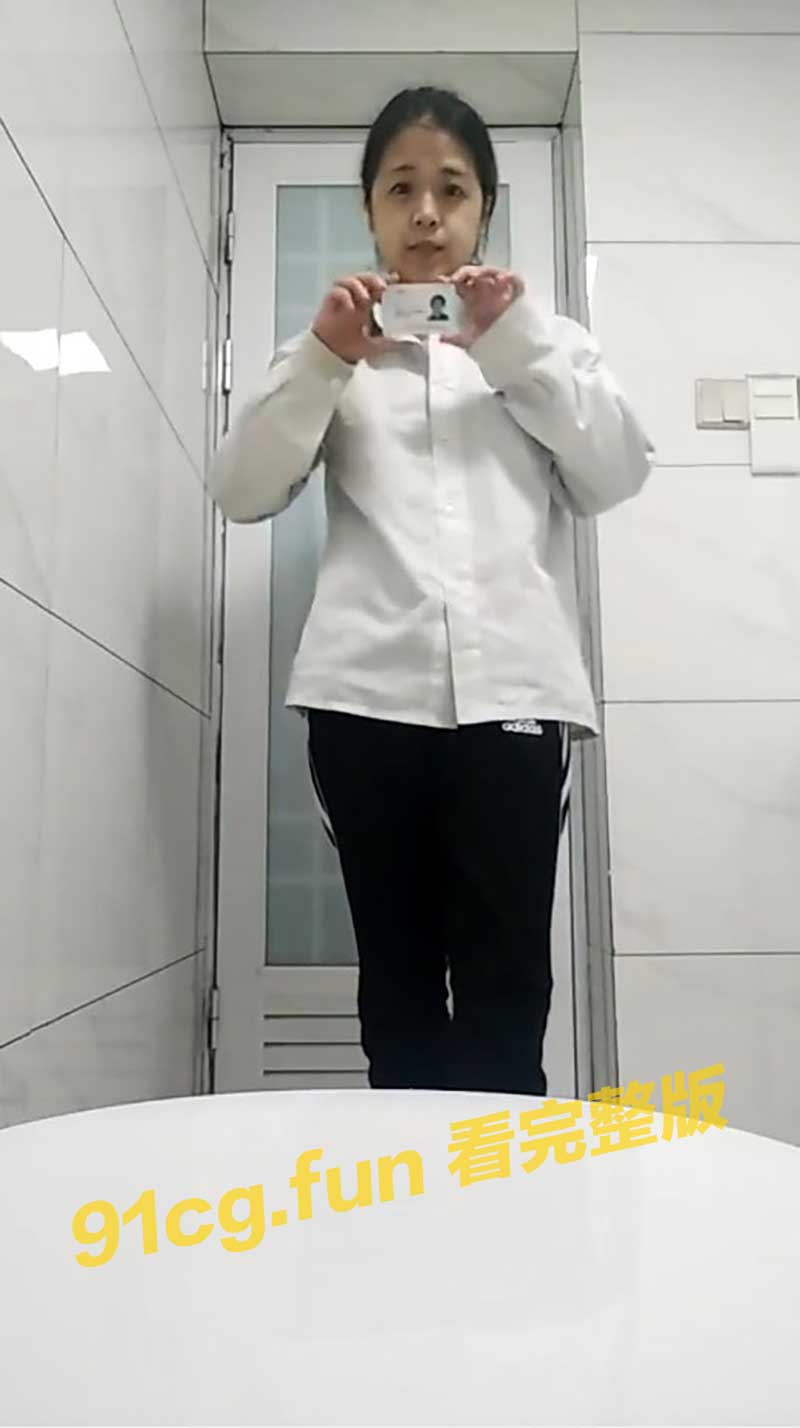 【国产流出】裸贷门泄露!巨乳嫩妹无力偿还贷款 真实线下肉偿