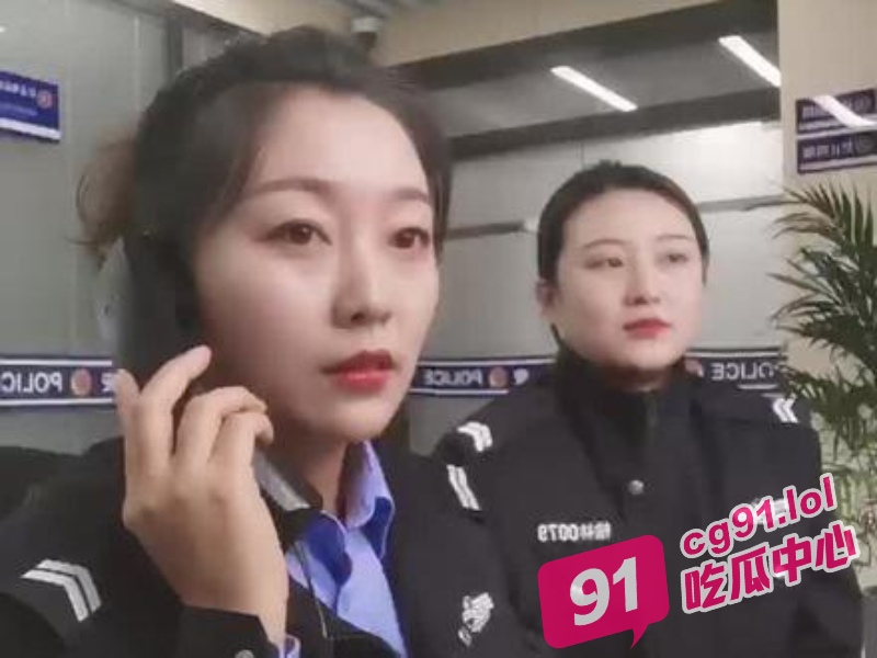 长沙女警花 刘欣 门事件 骚话勾引调情 被无套爆操内射
