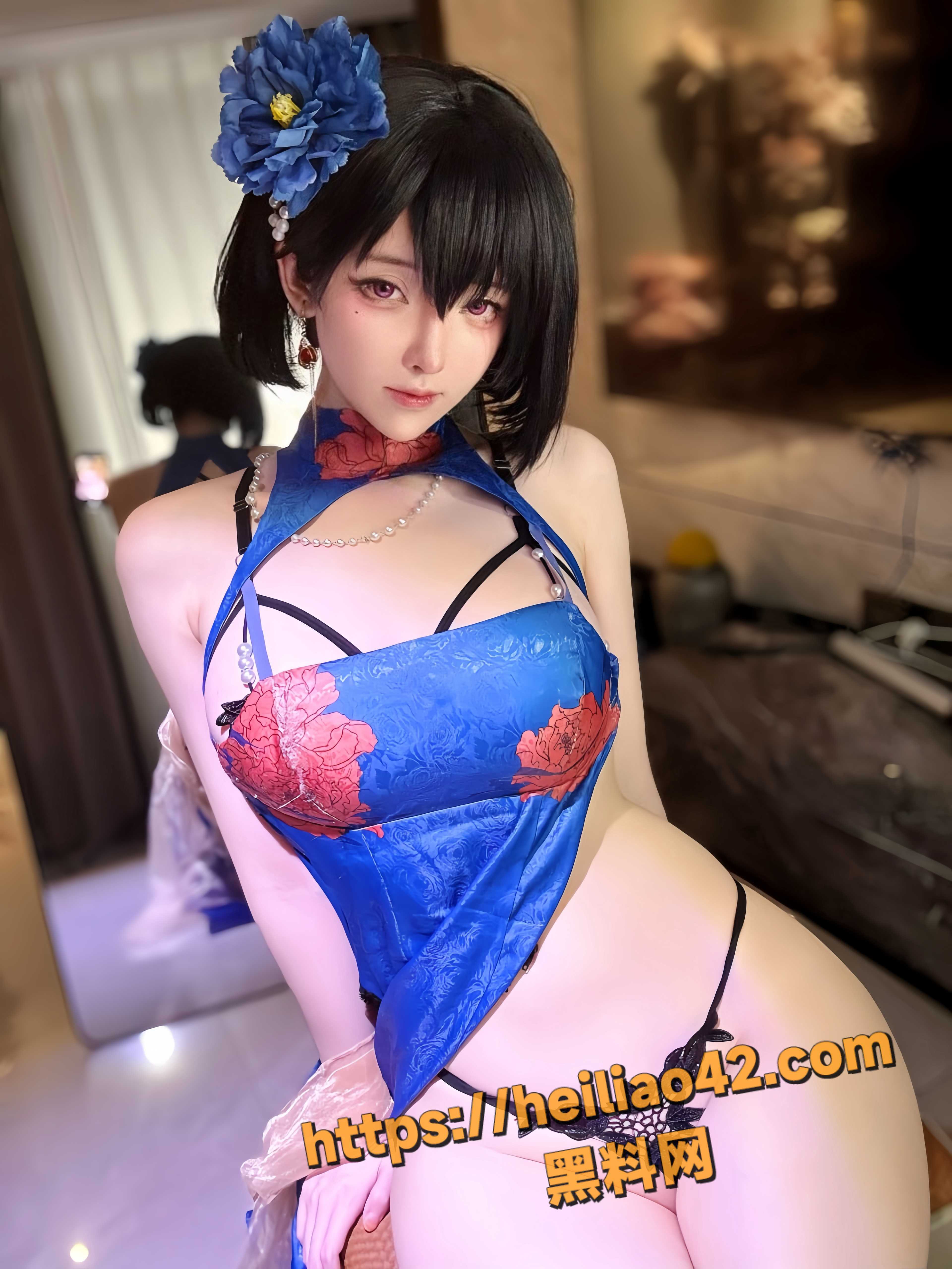 抖音极品网红 一小央泽 付费福利合集 旗袍黑丝翘臀美腿 挑逗诱惑超犯规！