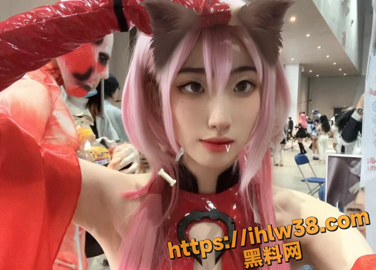 极品在校女大学生 濑濑 露脸全裸游走学校 露出视频合集 真是个爱刺激的小骚货！