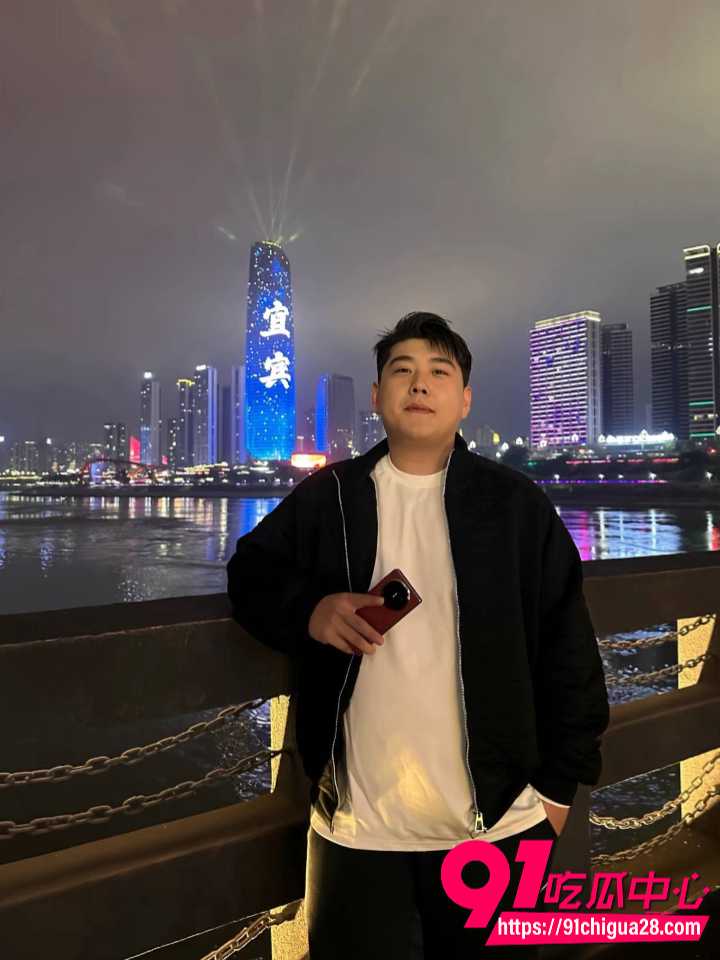 西安工学院男生明泽远Pua女友1