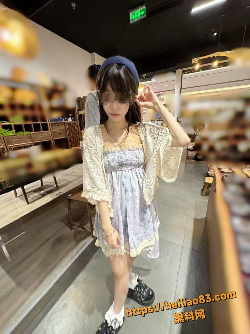 音乐室内打情骂俏当中 把妹妹强行按在钢琴凳子上使劲摩擦 意淫自己妹妹 106-110集 海角大神