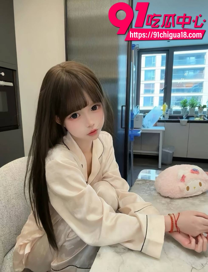 音万粉少萝世奈被扒前身福利姬上岸真名向然4