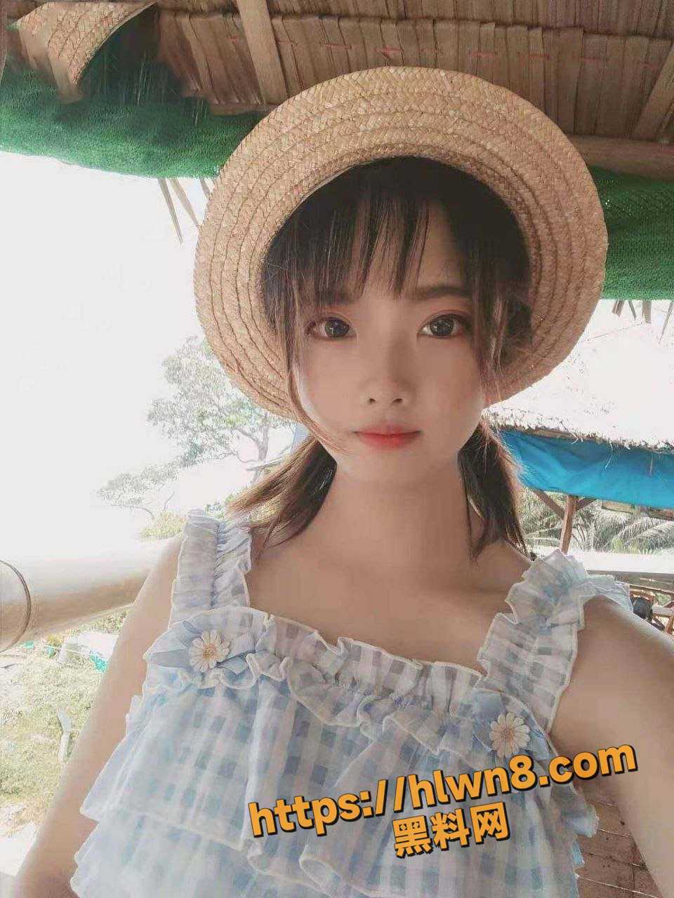 上海职业学院清纯学生嫩妹 王一 女仆装后入 少年爱少妇 萝莉爱大叔 视频曝光 果然00后是真的勇！