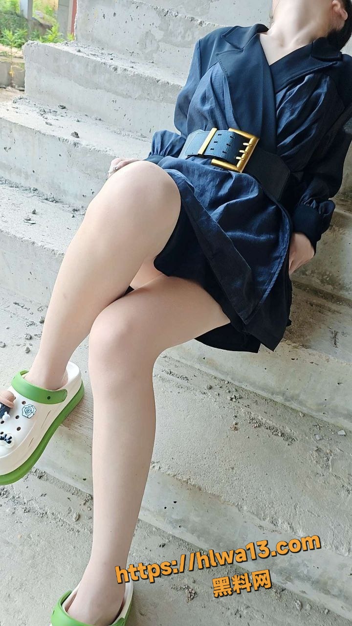 原创up主真实原创 带妹妹去废弃工地探险 楼里激情后入打桩爆操 将滚烫精液射满妹妹的骚穴