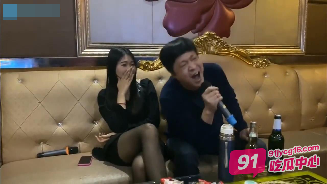 大哥来商K目的是真纯粹！点妹妹主要就是为了氛围～ 配图3