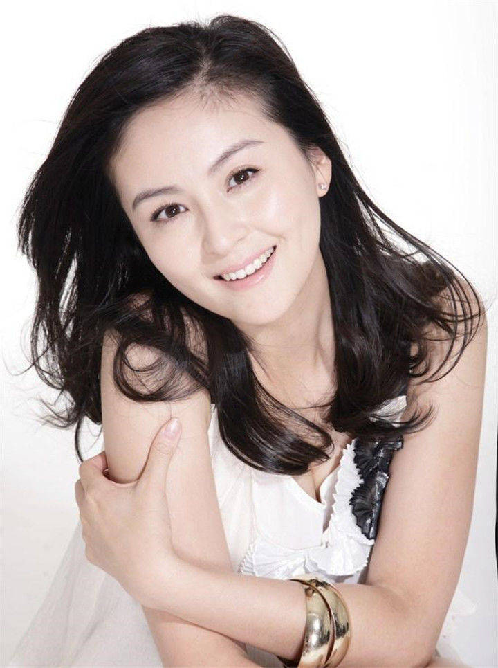 “最干净”的女演员，被痴心富豪苦追十年，结婚后被宠成小公主 配图7
