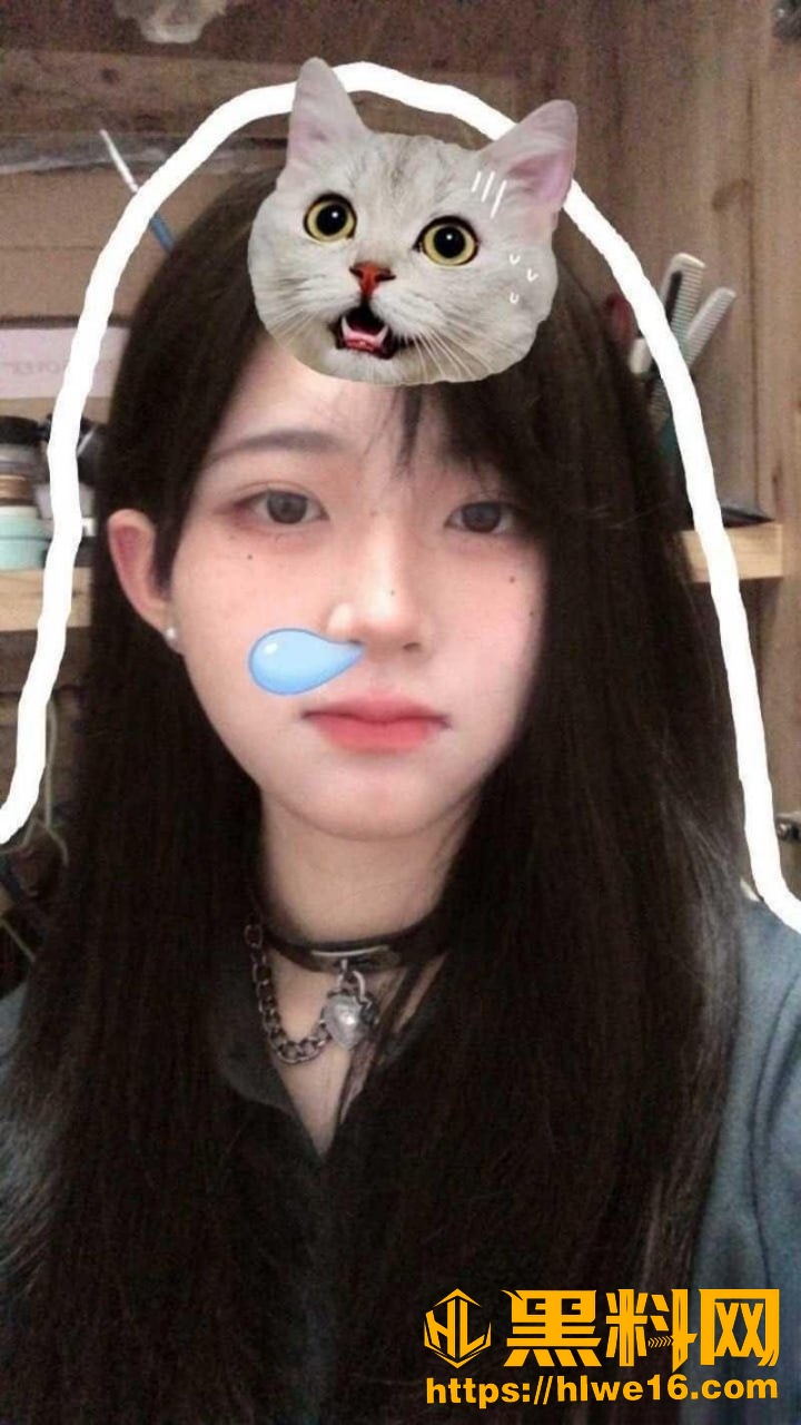 湖南长沙双马尾清纯妹 朱雨彤 外表单纯实际母狗 反差性爱视频流出