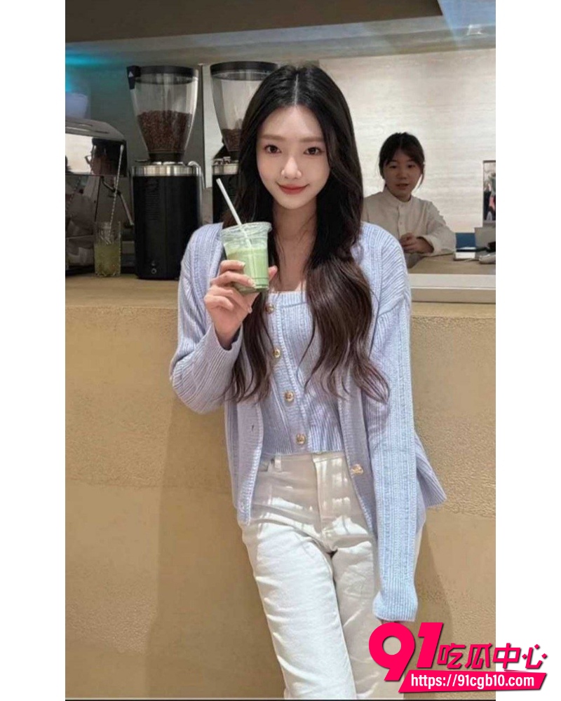 快手网红老狗婚内出轨女徒孙佳昕  7