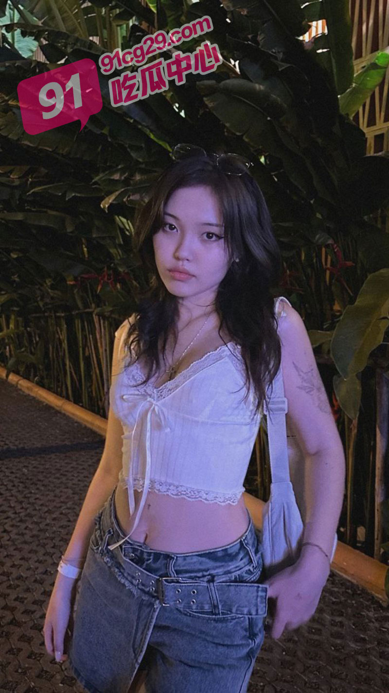 010.jpg