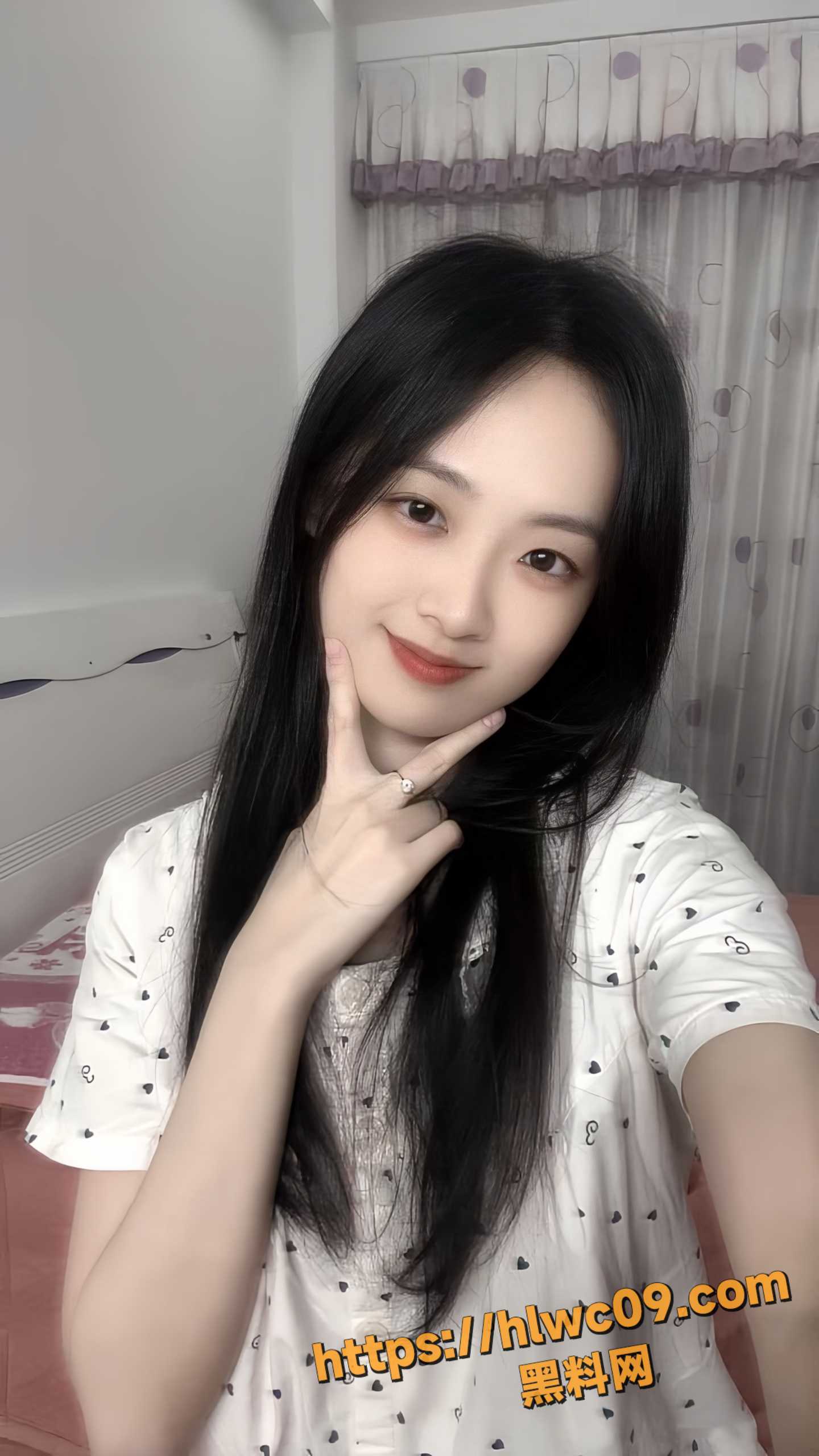 河北石家庄拜金小妹 李玉 为钱下海出卖肉体 甘愿沦为金主的胯下母狗