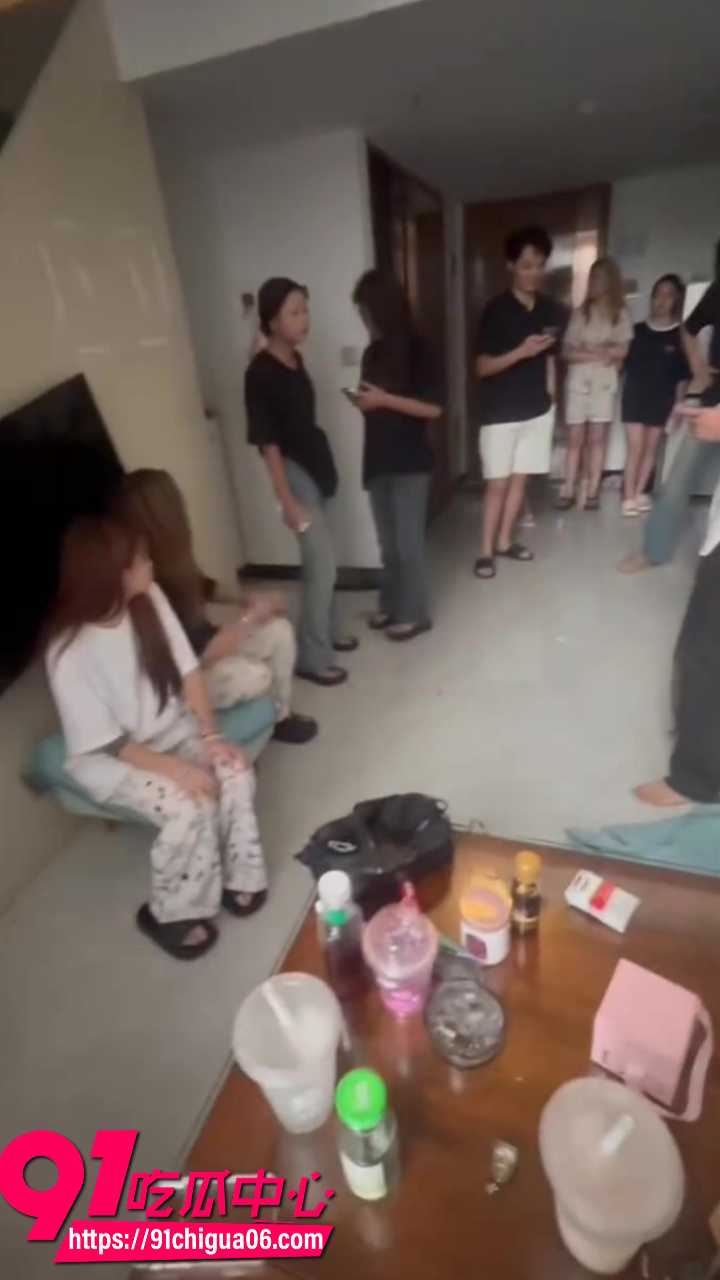 精神小伙与精神小妹的复杂爱情剧7