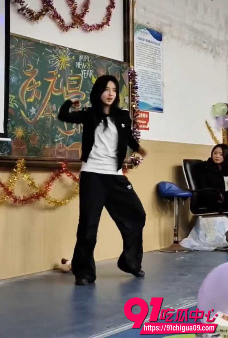 小学元旦晚会8
