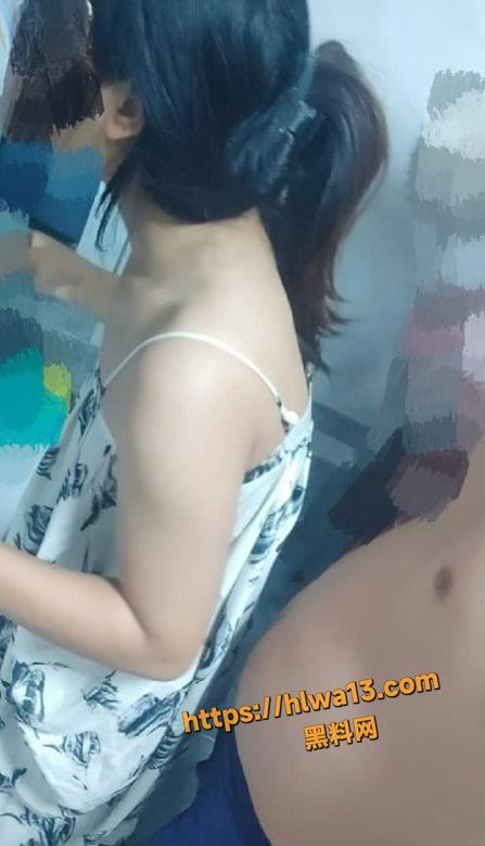 第一次与女儿做爱 错已铸成 那就让女儿做我的小情人 19岁女儿小亚 6-10集 海角社区!