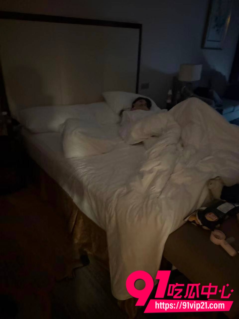 深圳福田TS伪娘uu酱假扮美女下海卖淫男方操一小时后觉得吃亏直接翻脸曝光18