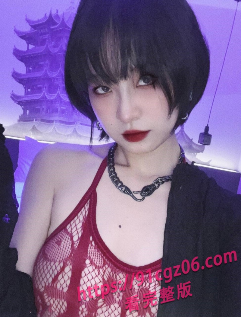 中南财经政法大学校花郑芸芸8.jpg