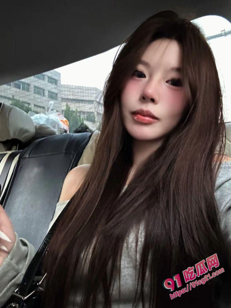 抖音新晋女网红枭娍 三个嘉年华换来的私人定制 唯一全裸出镜视频流出！ 配图3