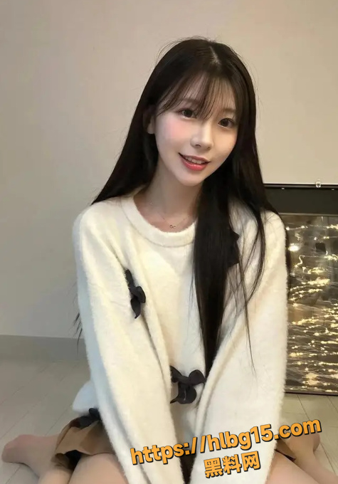 韩国高颜值嫩模 李素英 高清唯美视图写真合集 蝴蝶结内裤露出迷人股沟和阴唇！