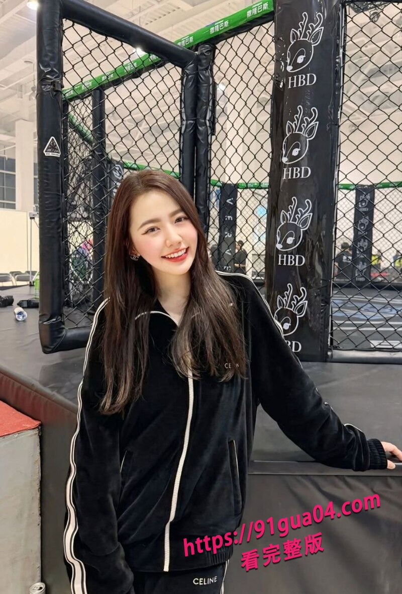 妻子在家与情人私会04