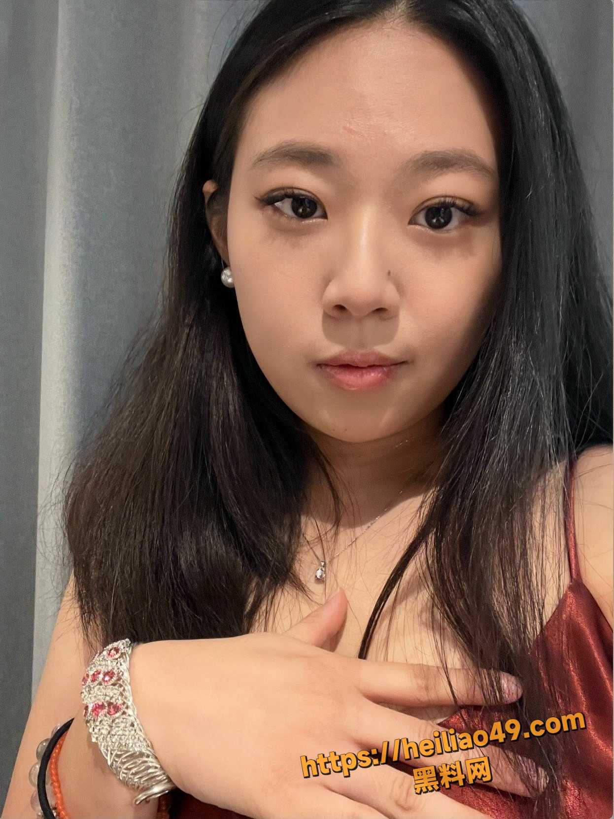 石家庄反差女教师 陈亚楠 与男友性爱私拍流出 深喉口交激情性爱 画面淫乱至极