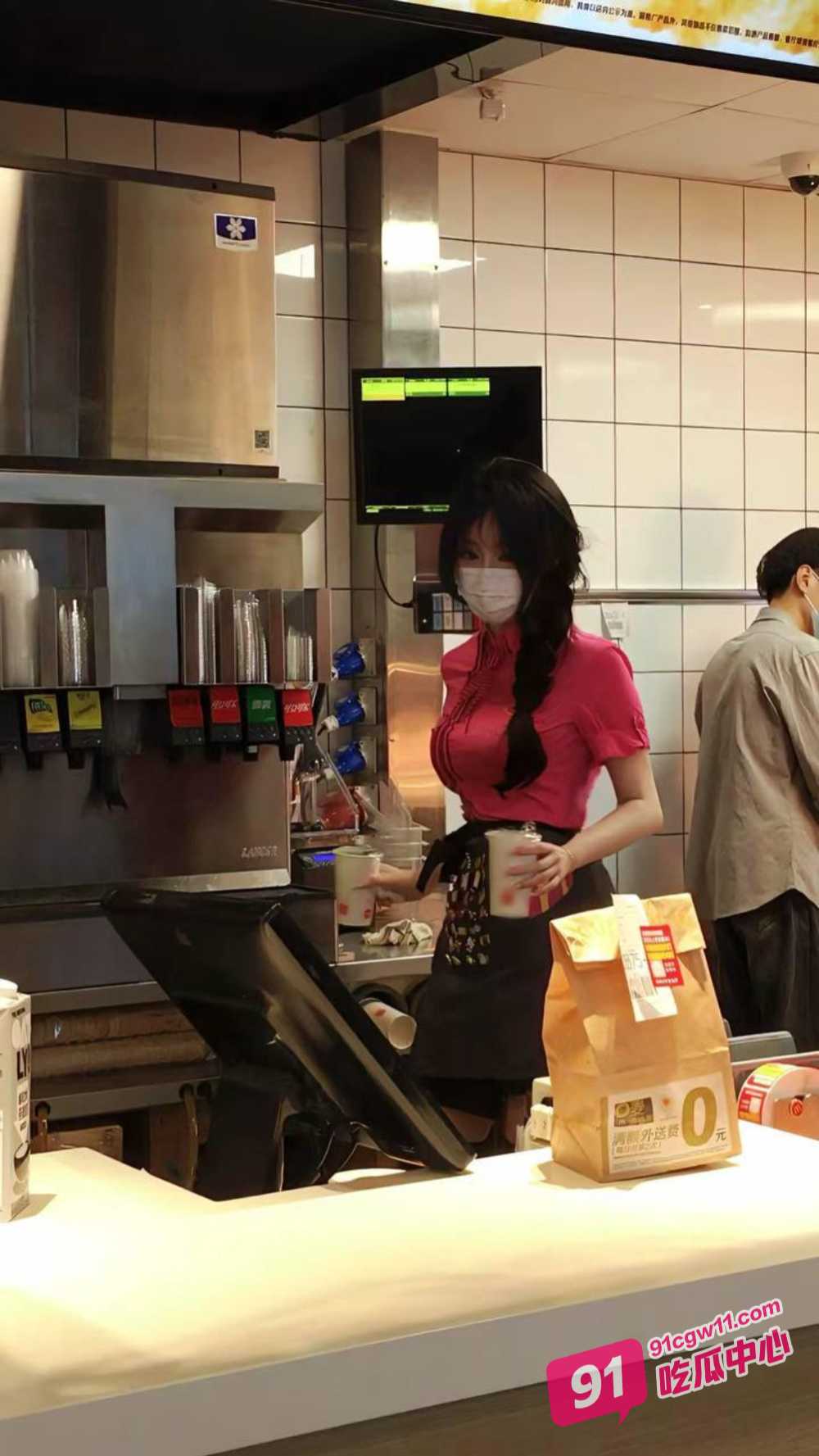 麦当劳兼职大学生 不雅视频视频流出 黑丝美腿嫩妹约炮聊天记录曝光 配图10