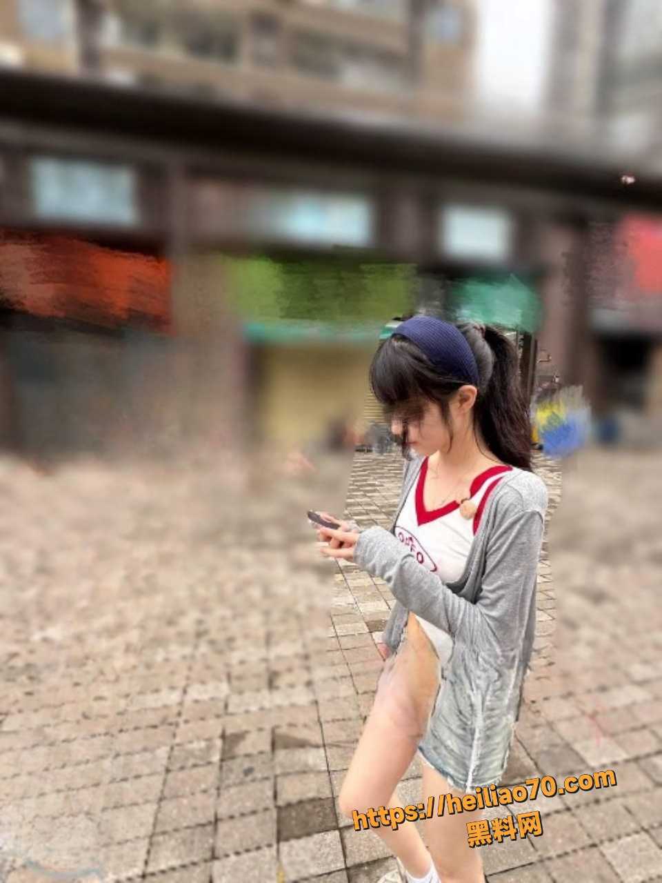终于放假啦 拉起妹妹就是一顿胡吃海喝的节奏 意淫自己妹妹 86-90 海角原创