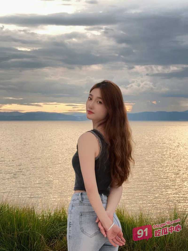 邻里偷情实录～口活很棒的少妇眉来眼去终成炮友 观音坐莲淫水泛滥成灾！