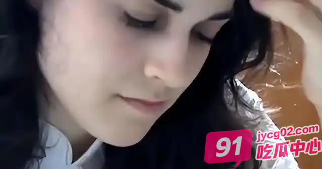 梦想具现化 外国美女爱上月入3000当保安的我~