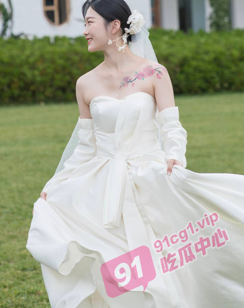 江西九江虞燕妮玩弄感情 遭舔狗卧底多年曝光私密性爱视频!