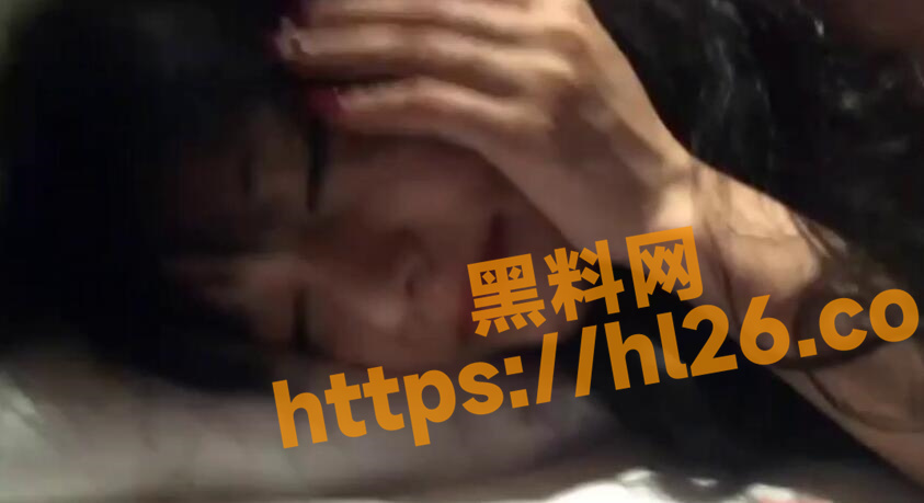 绝美女神被迷奸，看素颜吊打百分之九十九网红了，这是谁的女神被干了