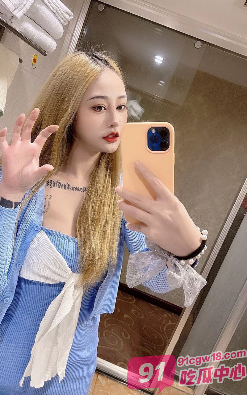 新婚人妻唐丽颖 嫌弃老公活不好偷偷约炮小鲜肉 女上位疯狂榨精 配图8