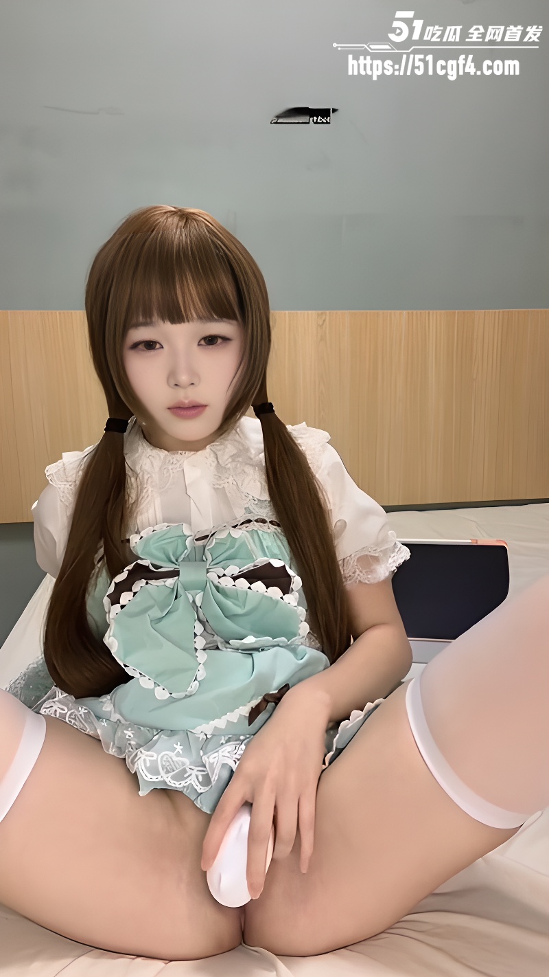 清纯萌妹小鸢宝宝 4