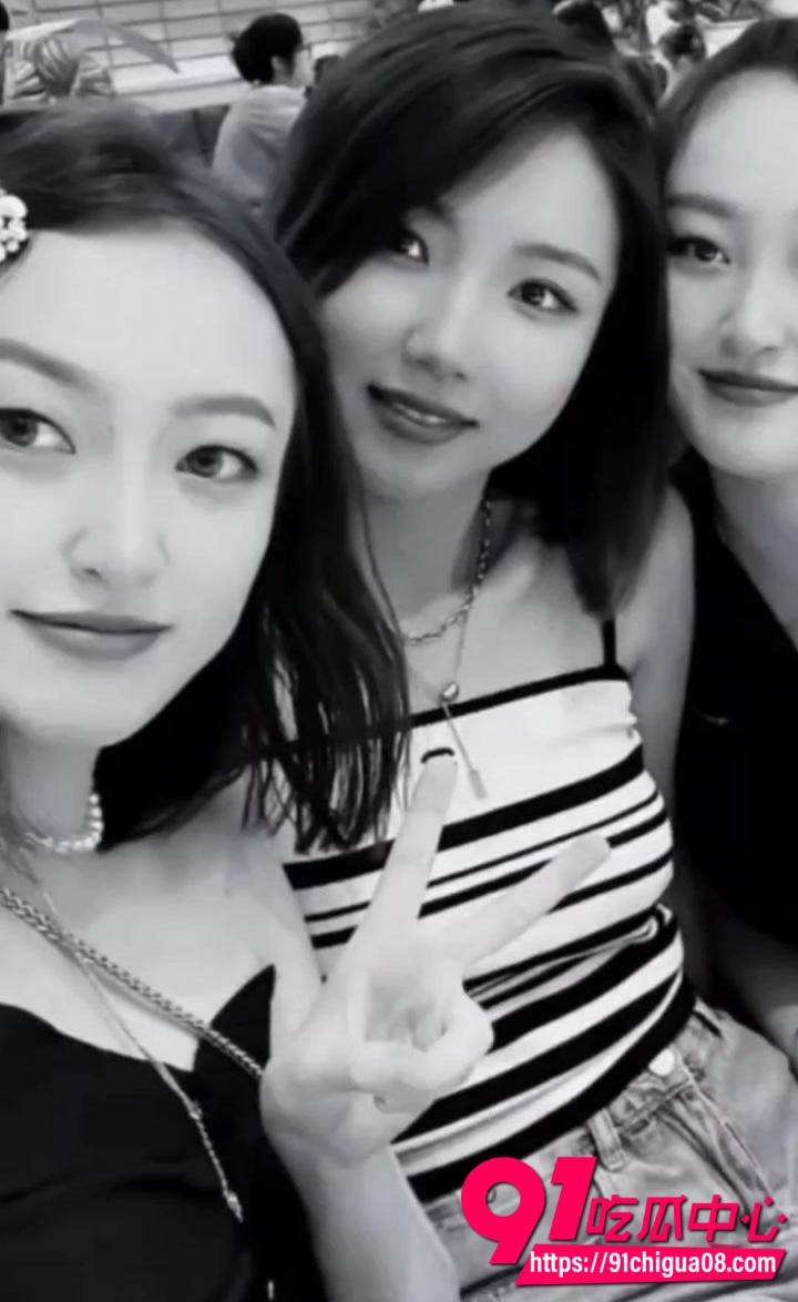 王帅娟自拍自慰3
