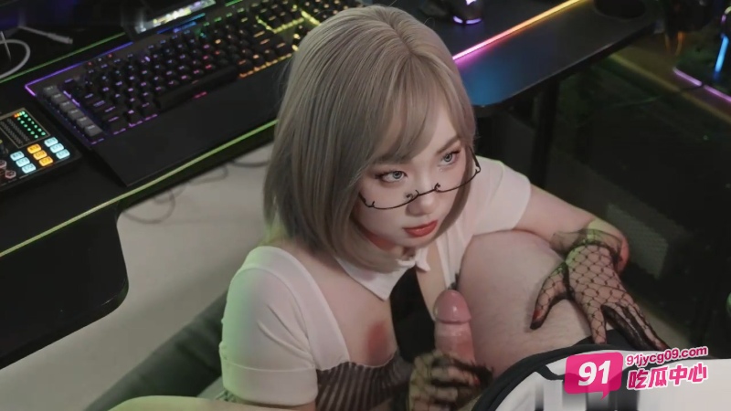 宅佬打游戏被少女骚扰 不要打游戏了跟奴家一起玩耍吧！ 配图3