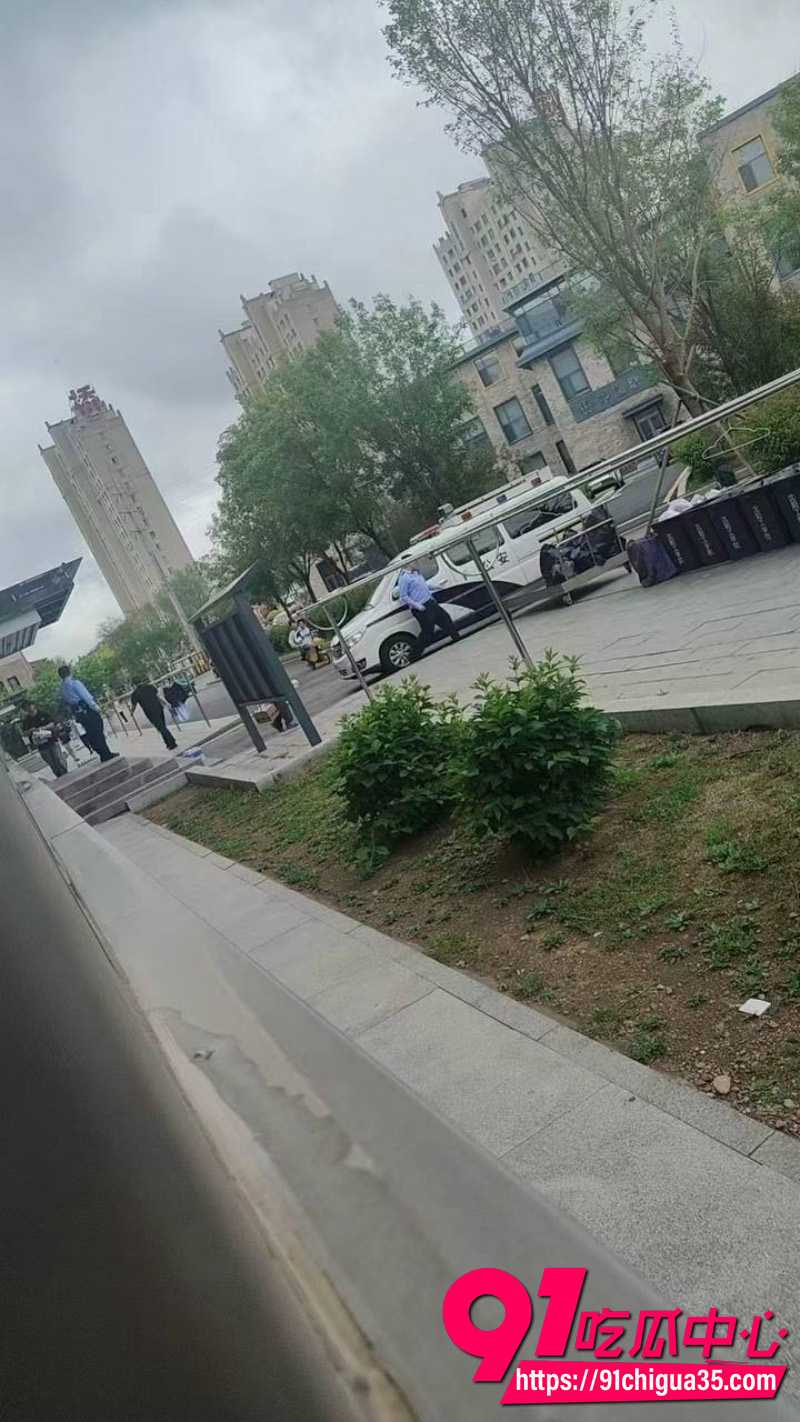 沈阳工学院图书馆事件1