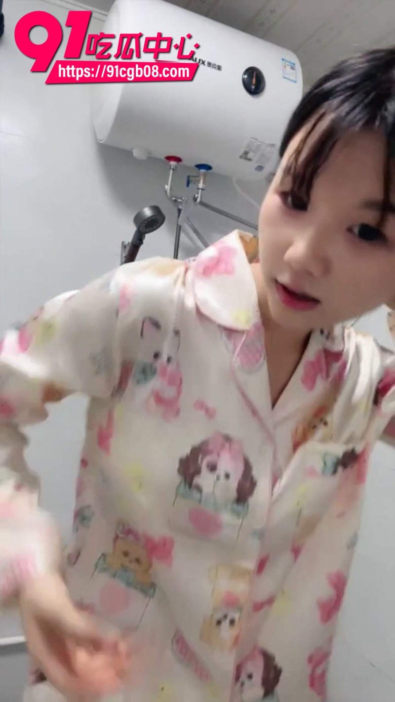 新人姐妹花“双马尾白丝2 新人姐妹花“双马尾白丝2