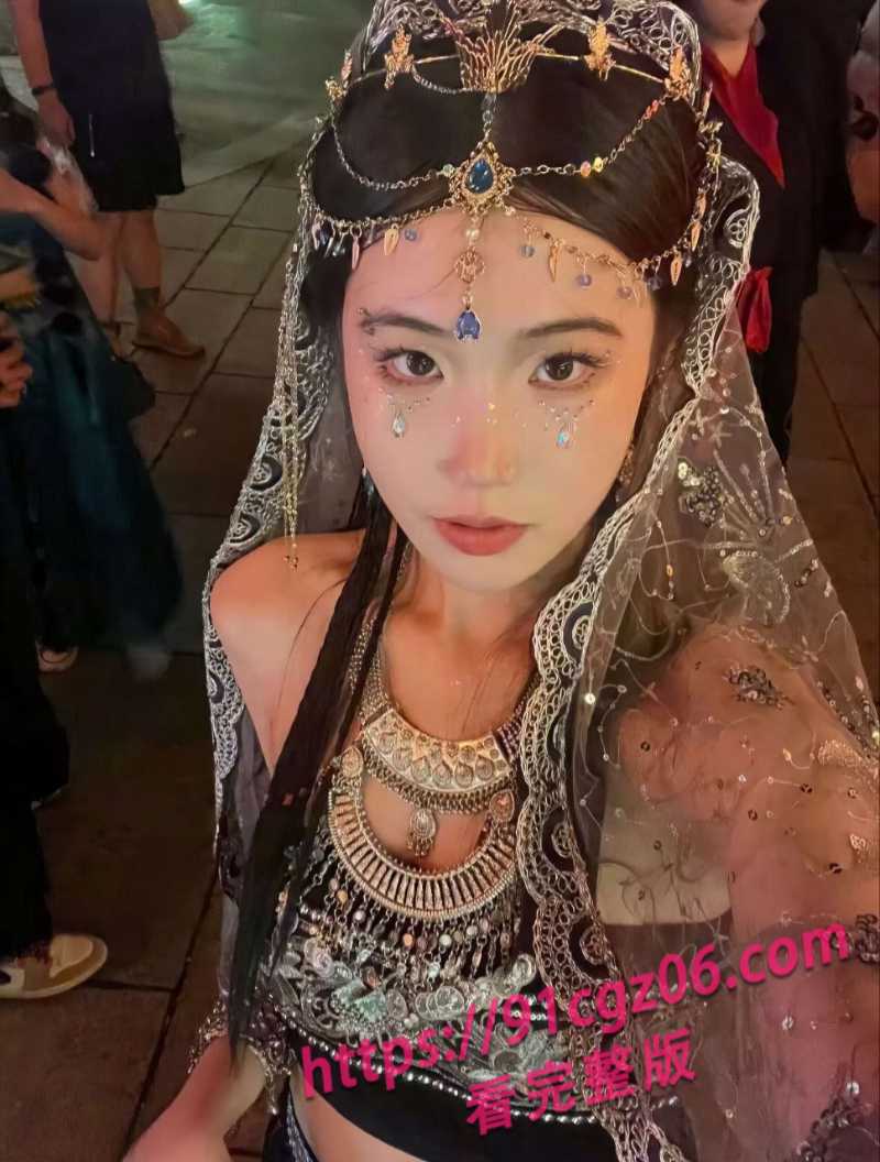 女高中生性早熟 小小年纪口活技术一绝 让男友欲仙欲死