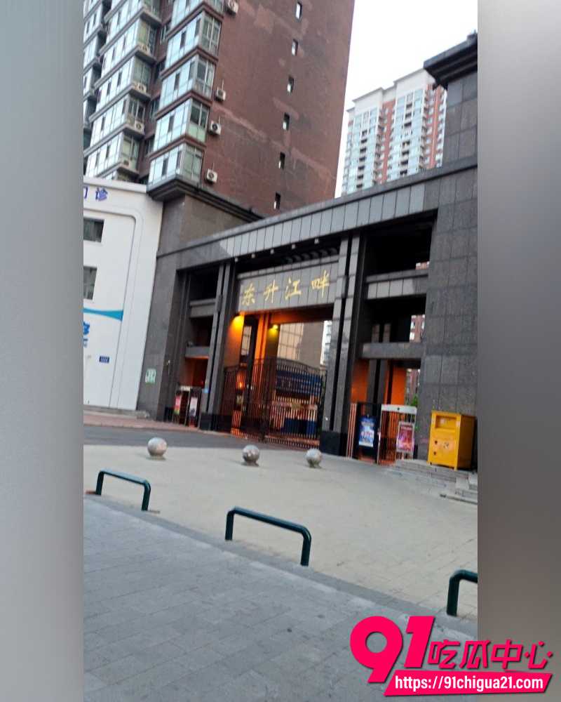 清纯嫩妹王若冰 13