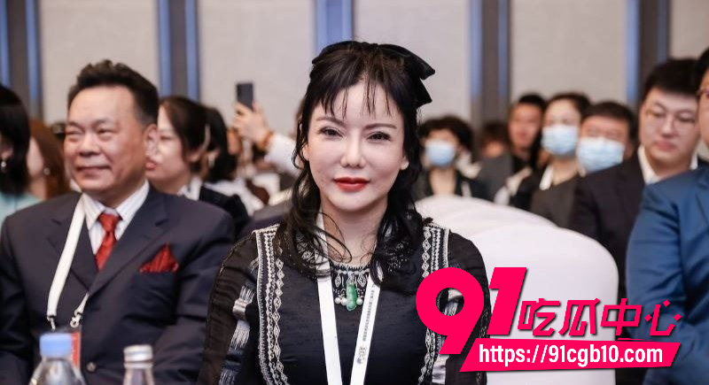 香港三级女王彭丹4