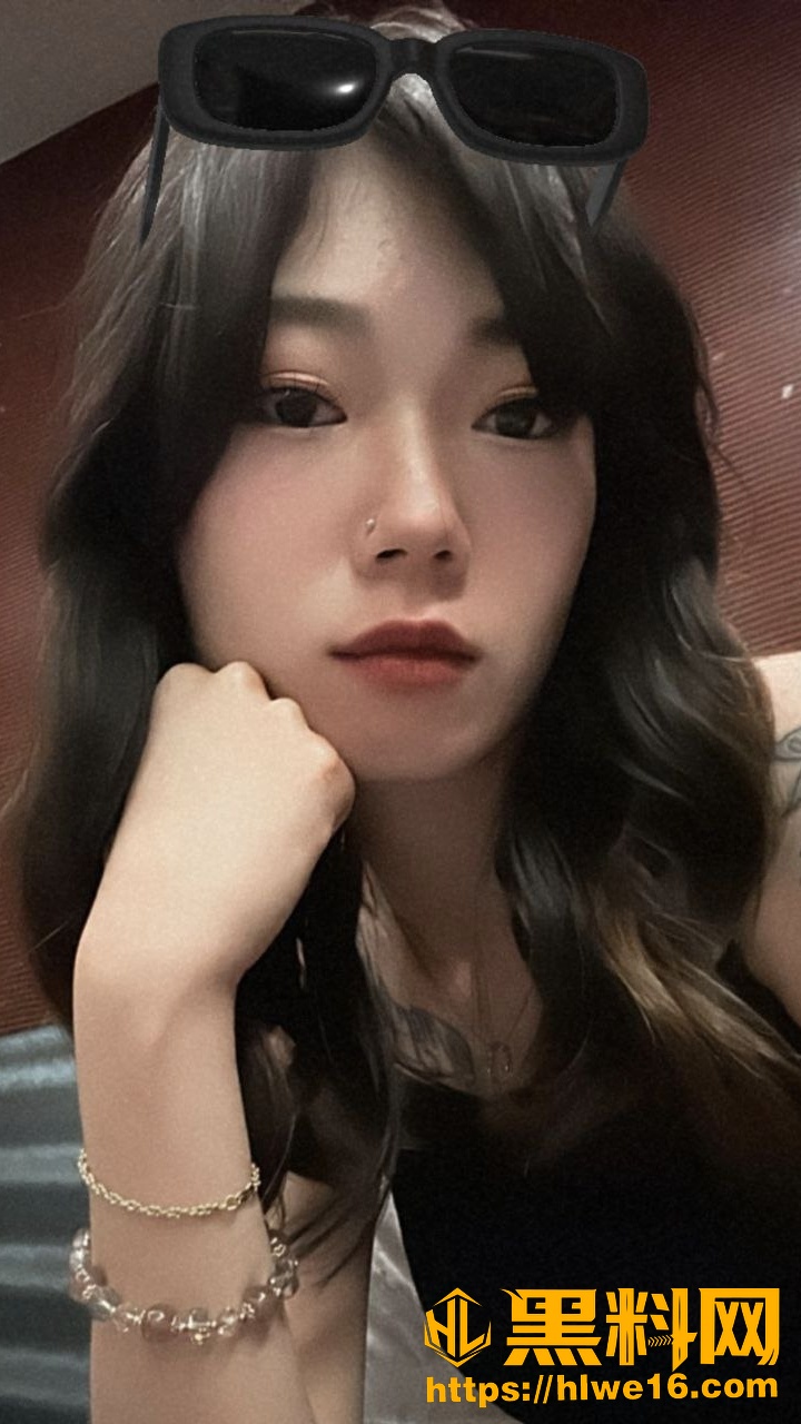 推特网红 乔乔大美女 日常御姐私下母狗 捆绑SM露出合集
