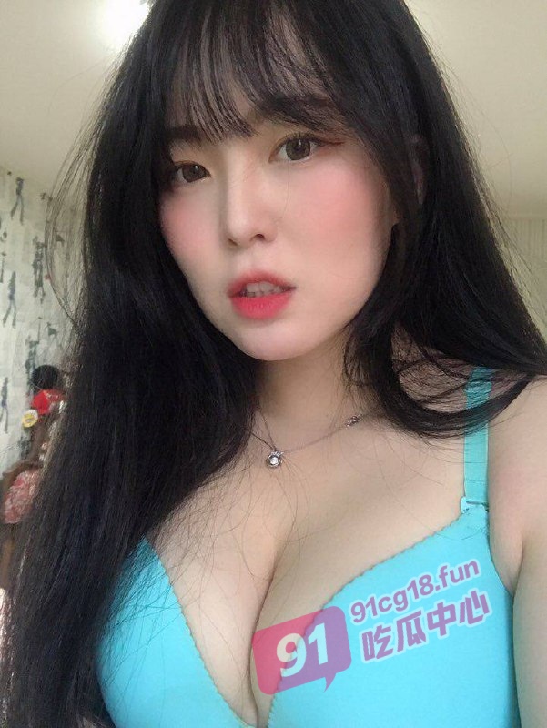 瓜友投稿前女友~微胖女生分手后被男友报复泄密 你把他放心里,他把你挂网上!