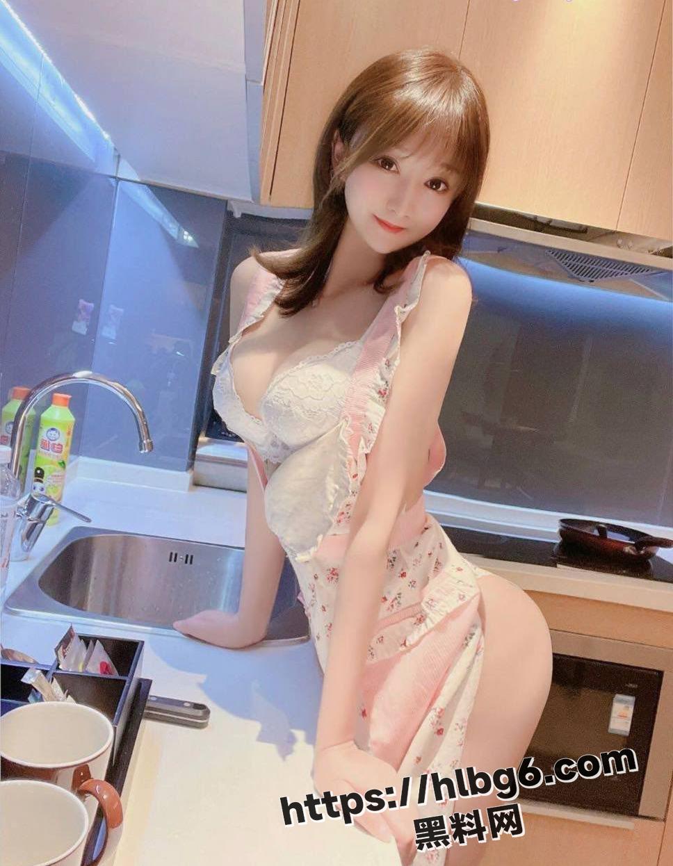 办公室恋情 终于把公司高冷女神搞到手 你眼中的女神没睡她始终了解不到深处的她！