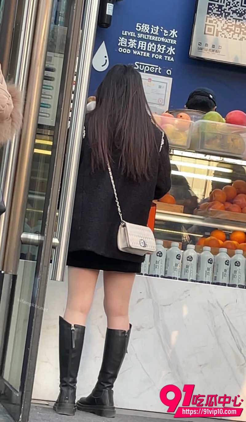 街头抄底视频 3 街头抄底视频 3